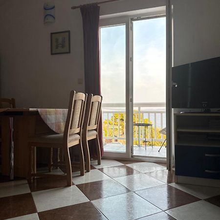 Apartmani Mlikotic Dugi Rat Eksteriør bilde